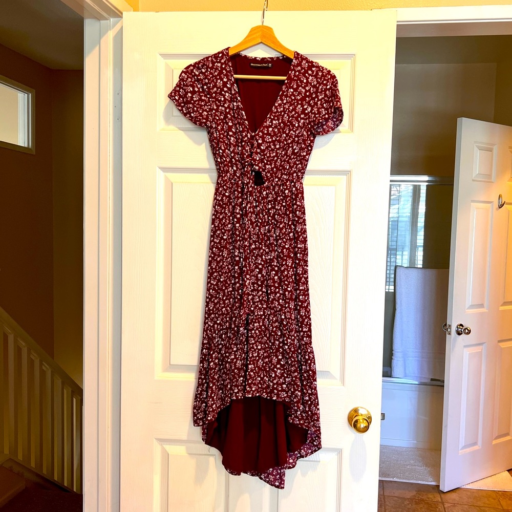 Abercrombie & Fitch burgundy dress, Size XS